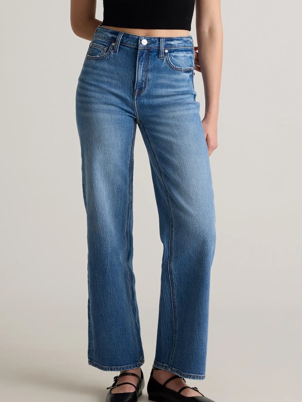 NWT Quince Bella Stretch Relaxed Straight Jeans